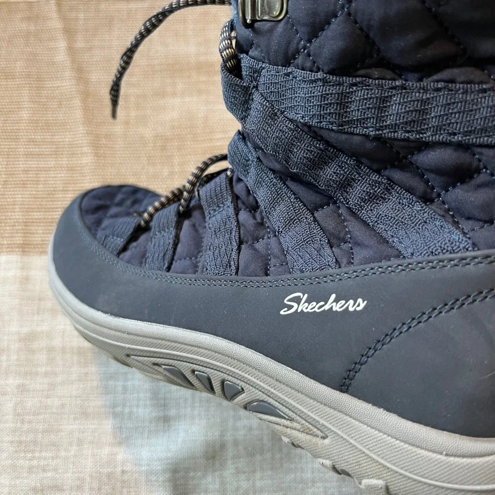 Skechers Womens Navy Blue Quilted Faux Fur Lined Lace Up Side Zip Winter Boots